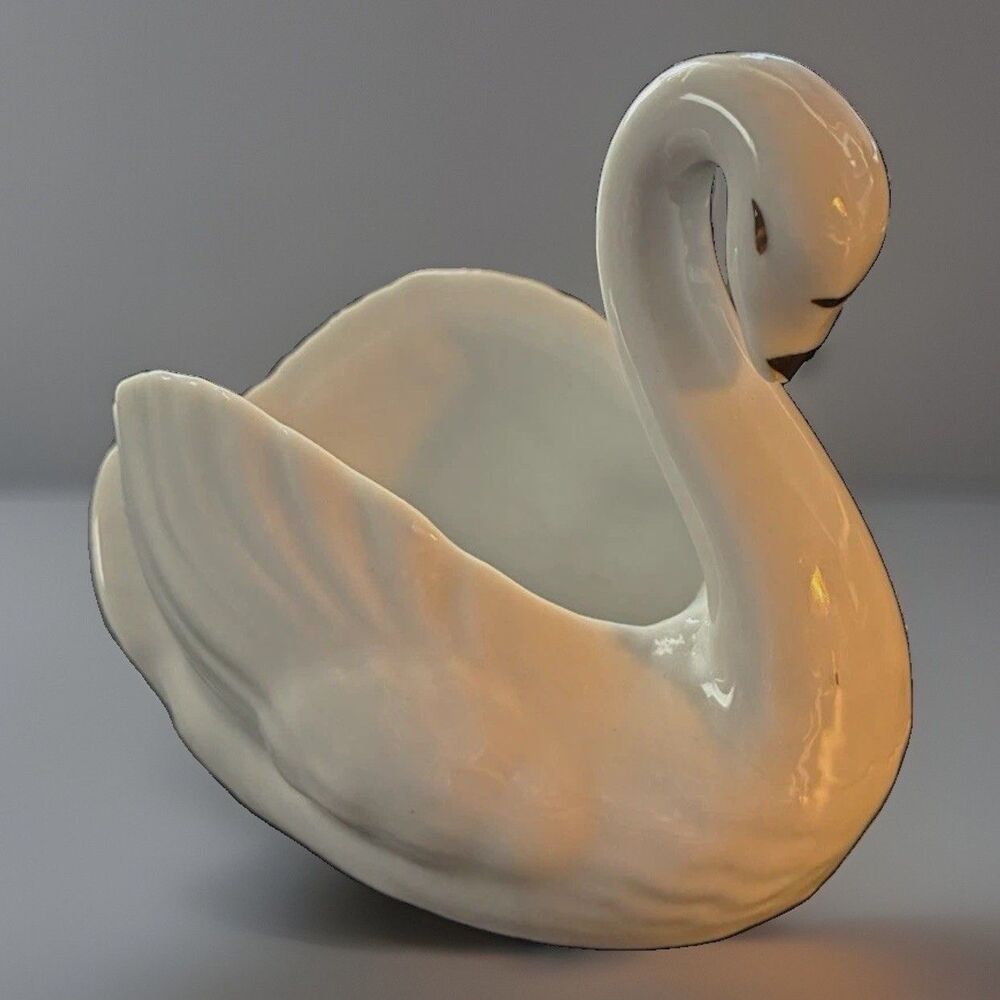Vintage 3” Porcelain Swan Trinket Bowl, Made in China